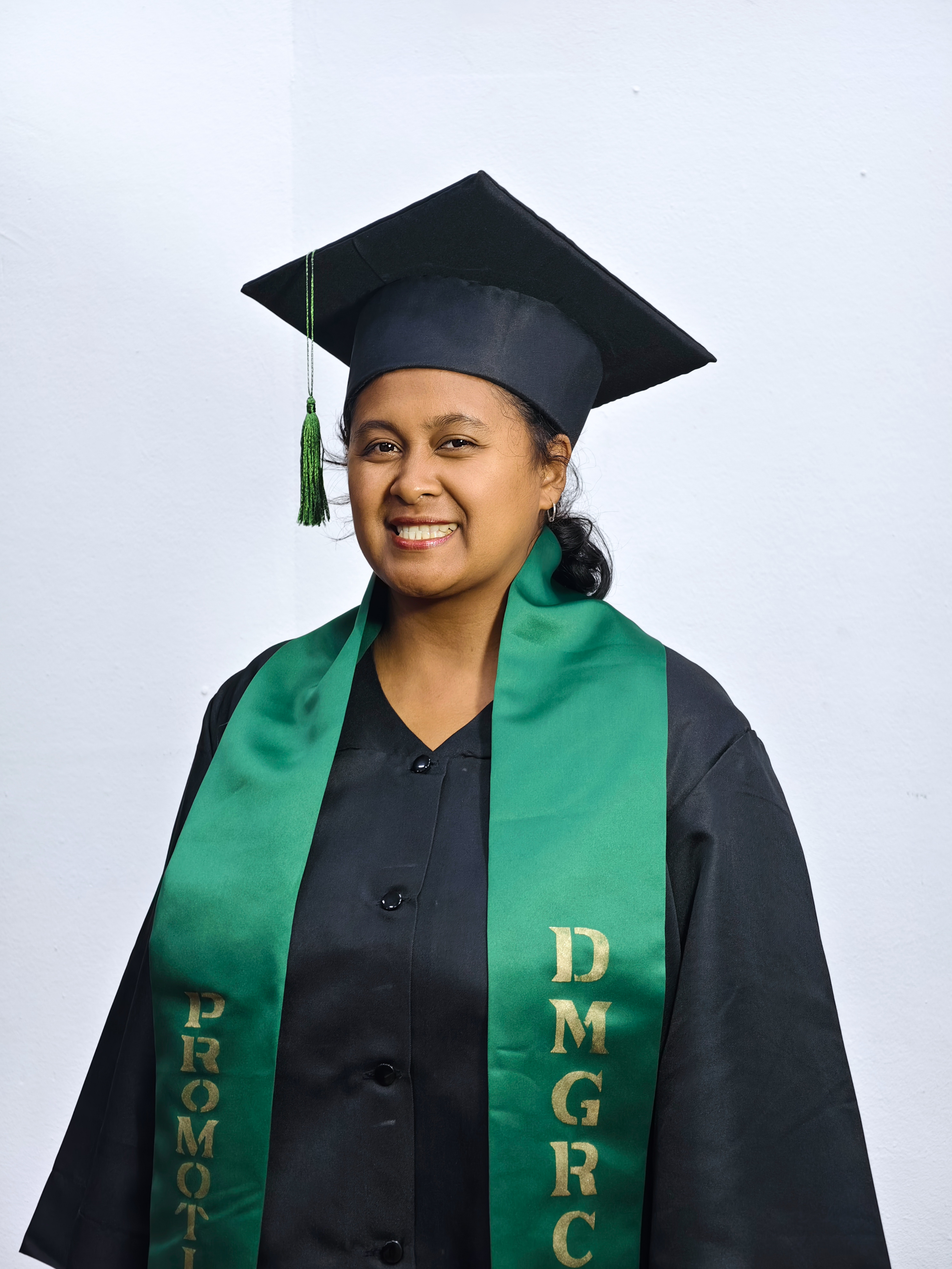 RAMASIARIVOLOLONA Ninoana Voaja